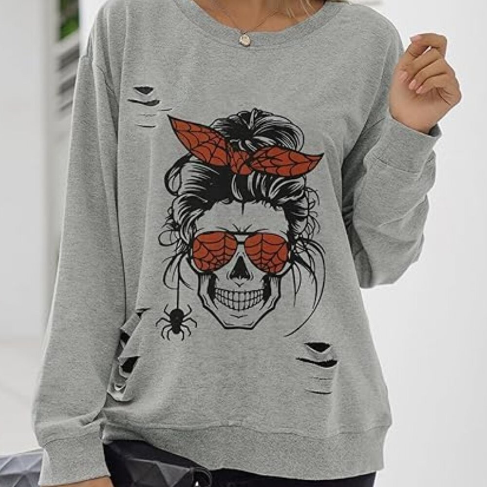 NWT! Blooming Jelly Women's Halloween Skull Graphic Distressed Long Sleeve, XXL